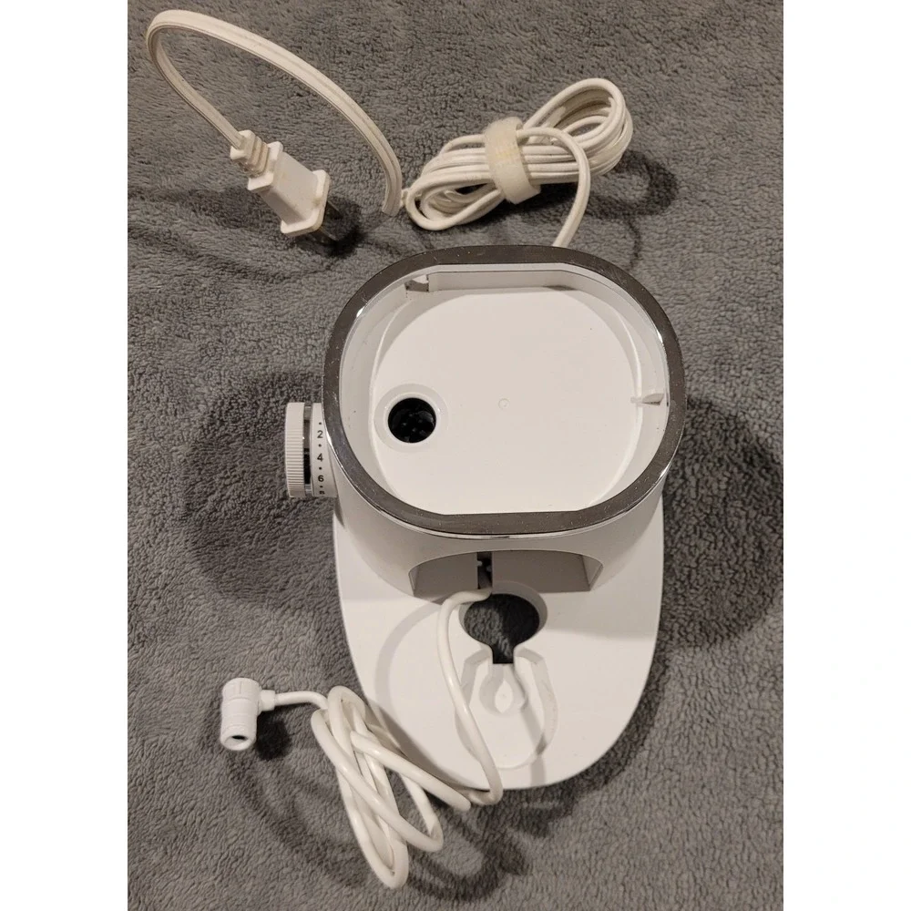 Waterpik Oral Irrigation Applicance Model SF-01W 100-240V 50/60Hz 18.5W